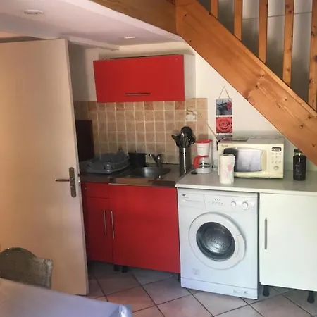 Joli Studio Plein Coeur De Apartman